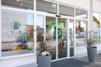 Eingang in die Apotheke